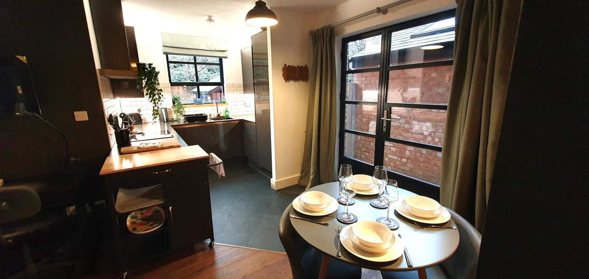 Cozy Retreat Near Snaresbrook Station
